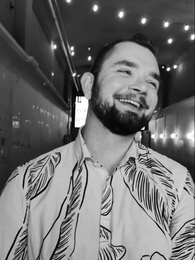 Patryk Jan Cesarz: Ver mi trabajo en la portada es una experiencia muy gratificante, especialmente al rendir homenaje a la actriz Alicia Hermida #01PUMM